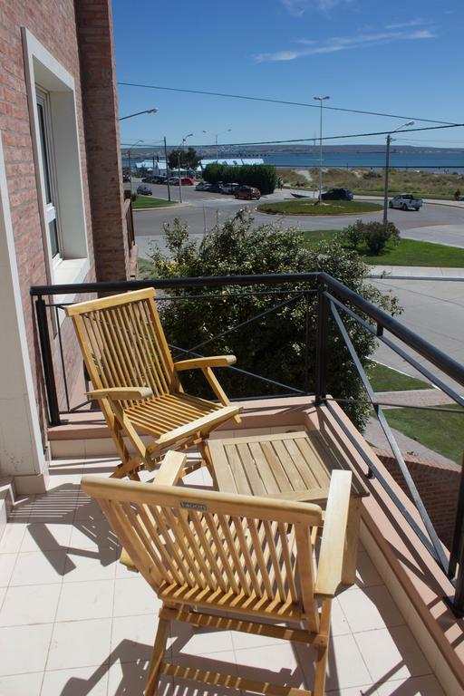 Hosteria Solar De La Costa Puerto Madryn Bagian luar foto