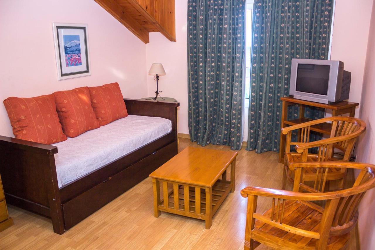 Hosteria Solar De La Costa Puerto Madryn Bagian luar foto